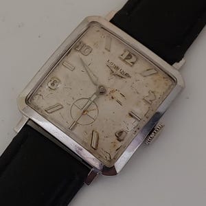 Vintage Longines Manual wind Men&#39;s Watch Size 29mm.