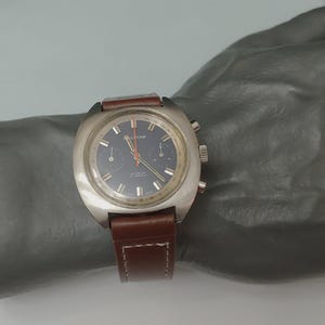 Vintage 1960&#39;s Waltham Chronograph Men&#39;s Watch, Dark Blue Dial, Valjoux 7733