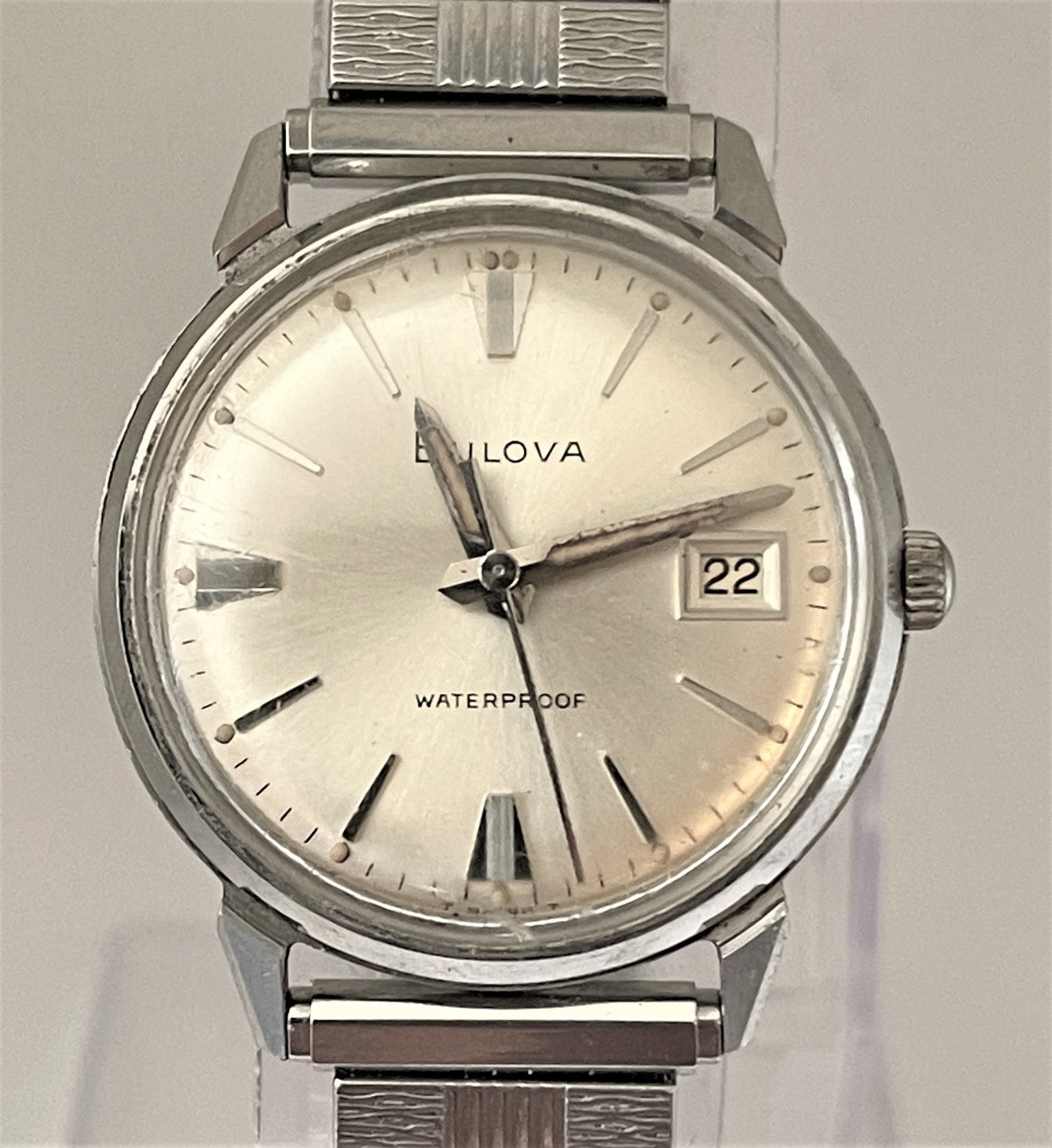 bulova manual wind