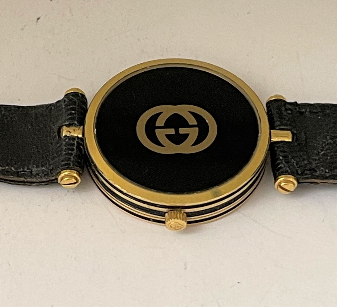 gucci 2000m watch
