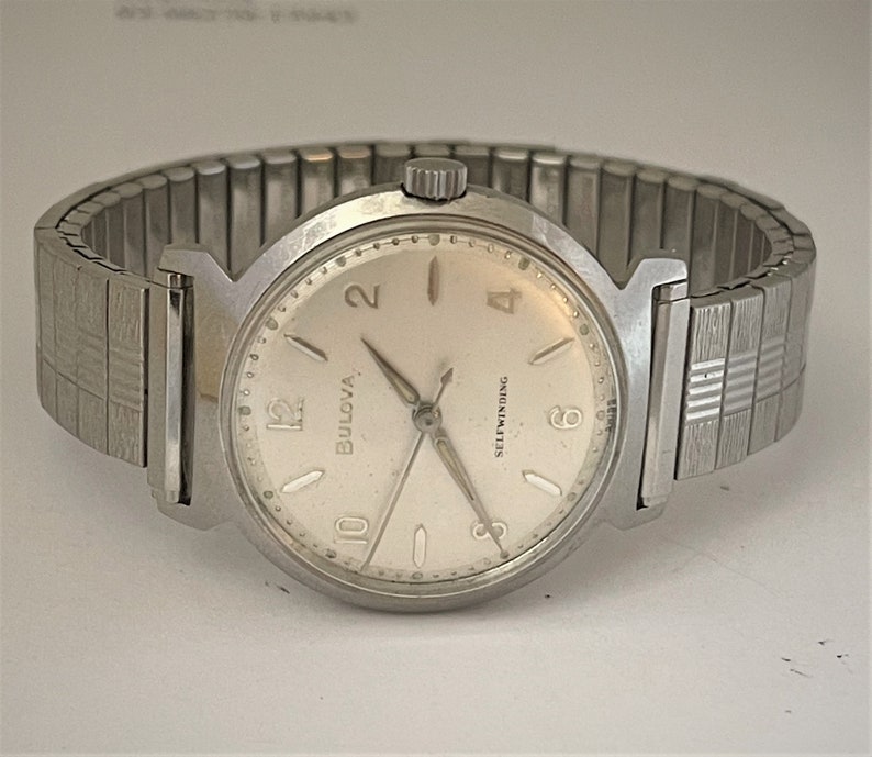 bulova manual wind