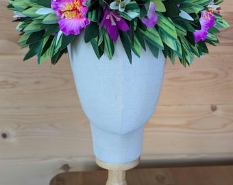 ānuenue hibiscus haku lei