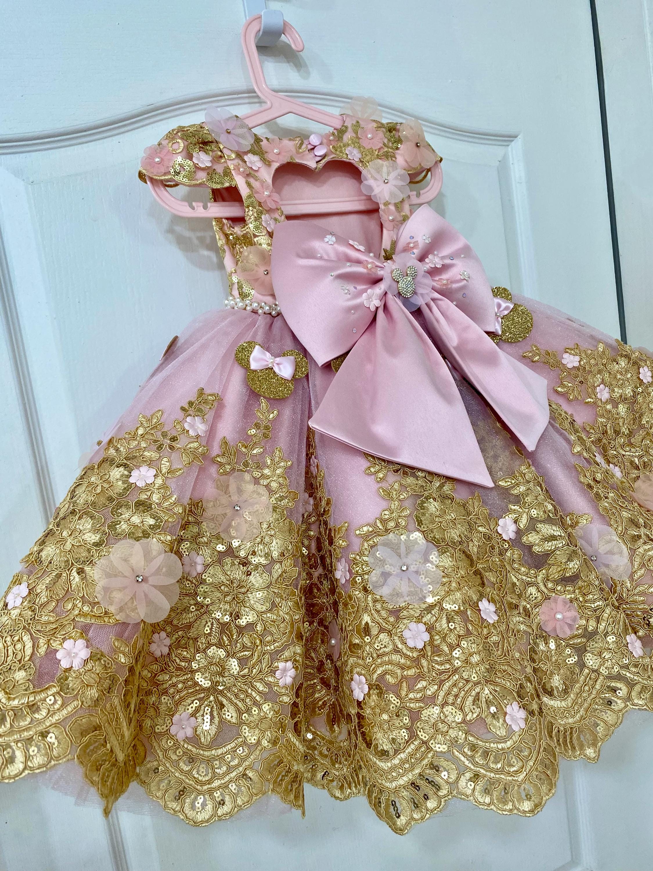 mothers dress for graduation Simple and Classy for, Moms on day 👩‍🎓 , #bamidy #bamidians #bamidyph #graduationoutfitformoms #graduationdressformoms | Bamidy import_2019_05_23_150203