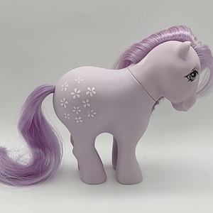 G1 Vintage My Little Pony Blossom (Earth Pony) 389-03