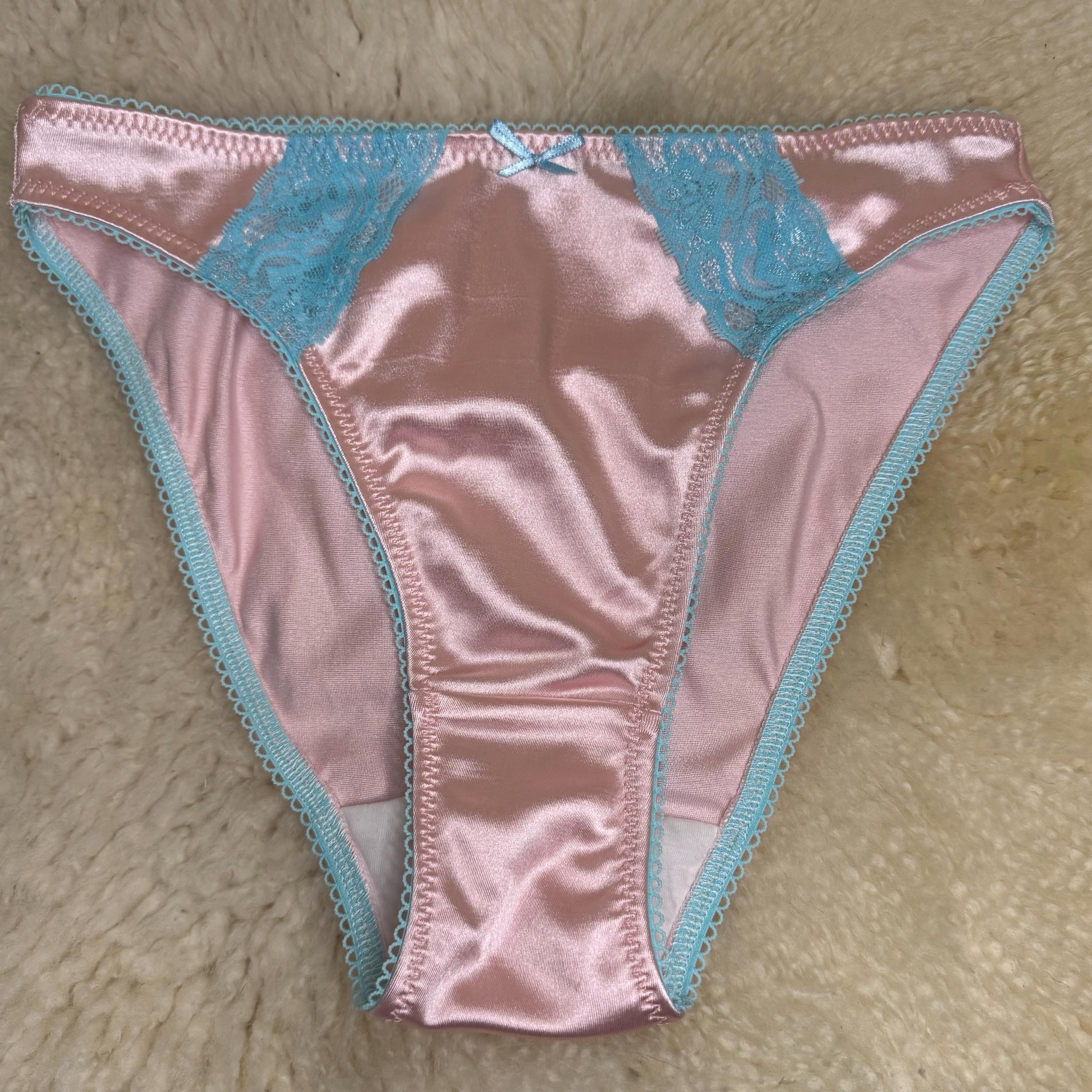 The Angel Panty ~ Lace Trimmed Front Vintage Style Glossy