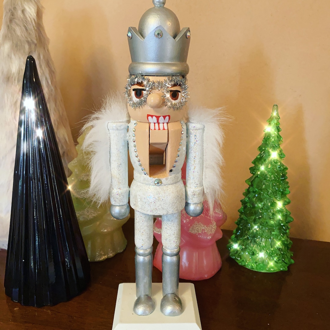 Hand Painted Sir Elton Holiday Wooden Nutcracker Etsy