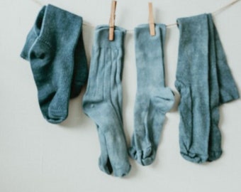 Plant dyed organic cotton socks Minimalistic retro style socks Male Female gifts Neutral tones Intentional gift Eco dyed Gender neutral