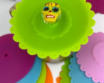Skull Mug Cover (yellow, green, or pink)! 1 each. Silicone mug lid, cup cover/topper/cozy, skeleton, Day of the Dead, Día de los Muertos