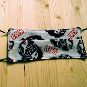 Made in the USA Handmade reusable kiss  design