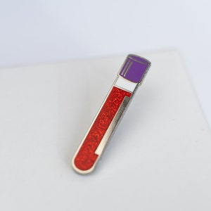 EDTA GLITTER blood test tube hard enamel pin / science gift / scientist / chemistry / laboratory / lab tech / phlebotomy / blood bank
