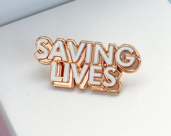 Spilla per smalto per salvare vite umane / Eroe medico sanitario / Spille infermiere / Tecnologia di laboratorio / Medico / Studente / Professionista medico / Regalo RN / Regalo infermiere