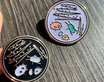 SET of 2 Petri Dish Enamel Pins / Microbiology Agar Art / Bacteria Microbe Science Lab Gift / Science Art