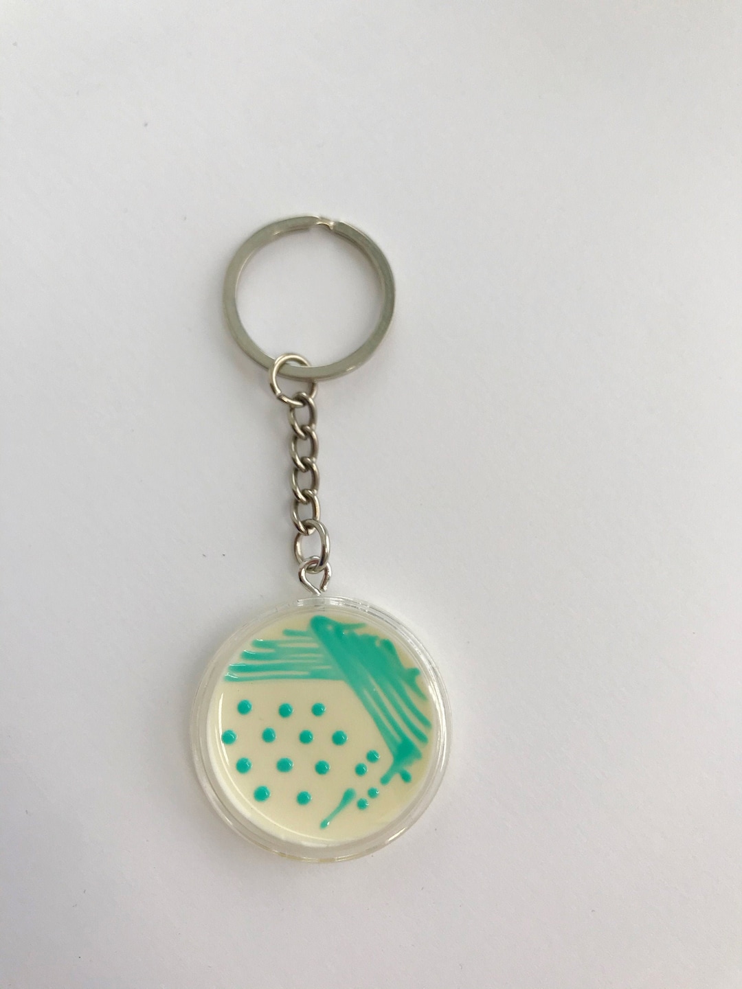 Listeria Petri Dish Keychain / Microbiology Agar Art / Bacteria Science