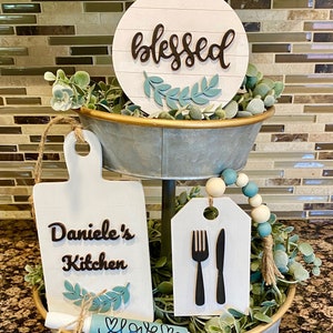 ファームハウス サイン / 段付きトレイ デコレーション / ミニ カッティング ボード / キッチン サイン / レイ ダン デコレーション / 3D サイン / ミニ サイン / 小型サイン / コーヒー バー