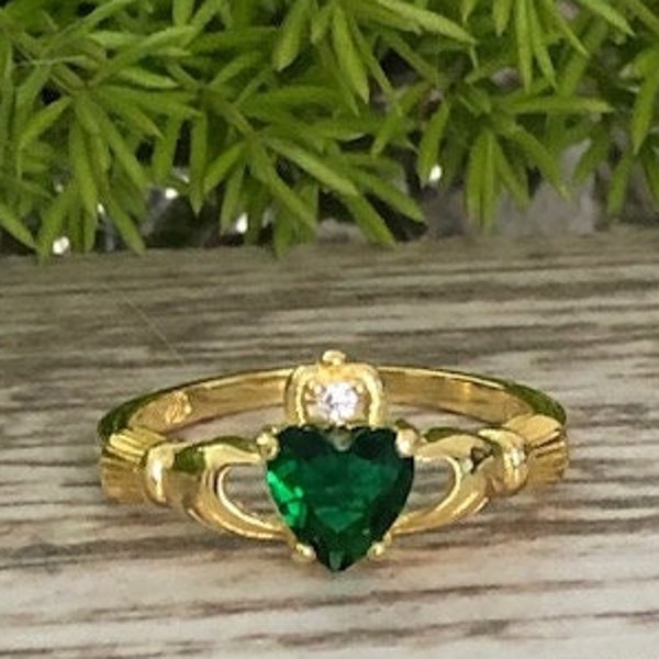 May Birthstone Claddagh Ring, Irish Celtic Ring, Emerald CZ Ring, Sterling Silver Traditional Irish Claddagh Ring, Promise Ring for her