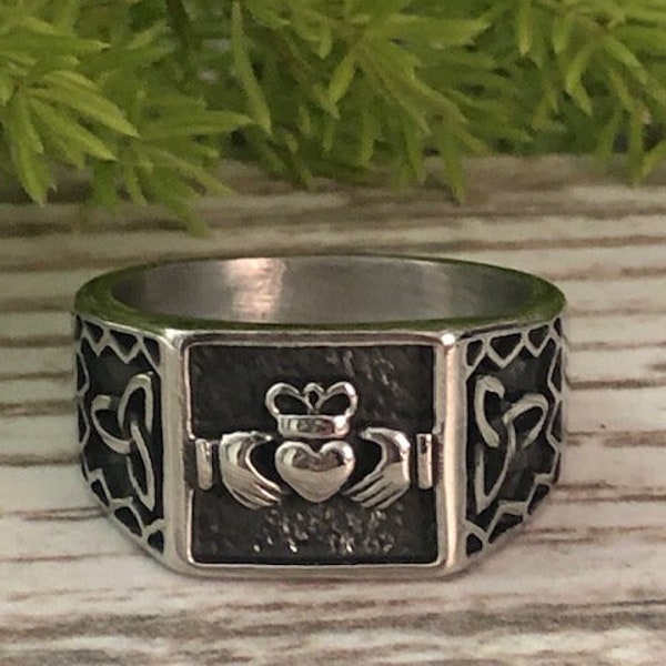 Claddagh Ring Stainless Steel Claddagh Ring,Mens Personalize Claddagh Ring, Stainless Steel Celtic Knot Claddagh Style Signet Ring SSR885