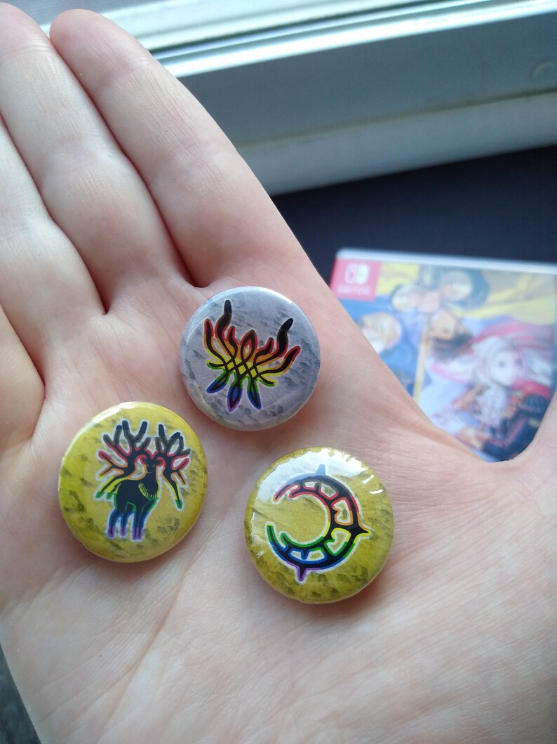 Three Houses Pride Pin-Back Buttons 1/'/' Fire Emblem