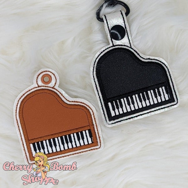 Piano Key Fob and Eyelet, ITH, Machine Embroidery - DIGITAL DOWNLOAD