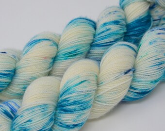 Frost, Hand Dyed BFL Nylon Sock Yarn