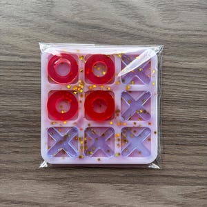 Tic Tac Toe Travel Game, Resin Tic Tac Toe Game, Custom Tic Tac Toe, Travel Game, Everyone’s Favorite Game, Kid Games, Unique Kid Gift