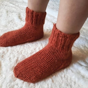 Wool socks for girls