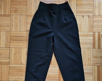 Vintage High Waisted Pleated Black Pants Size 5