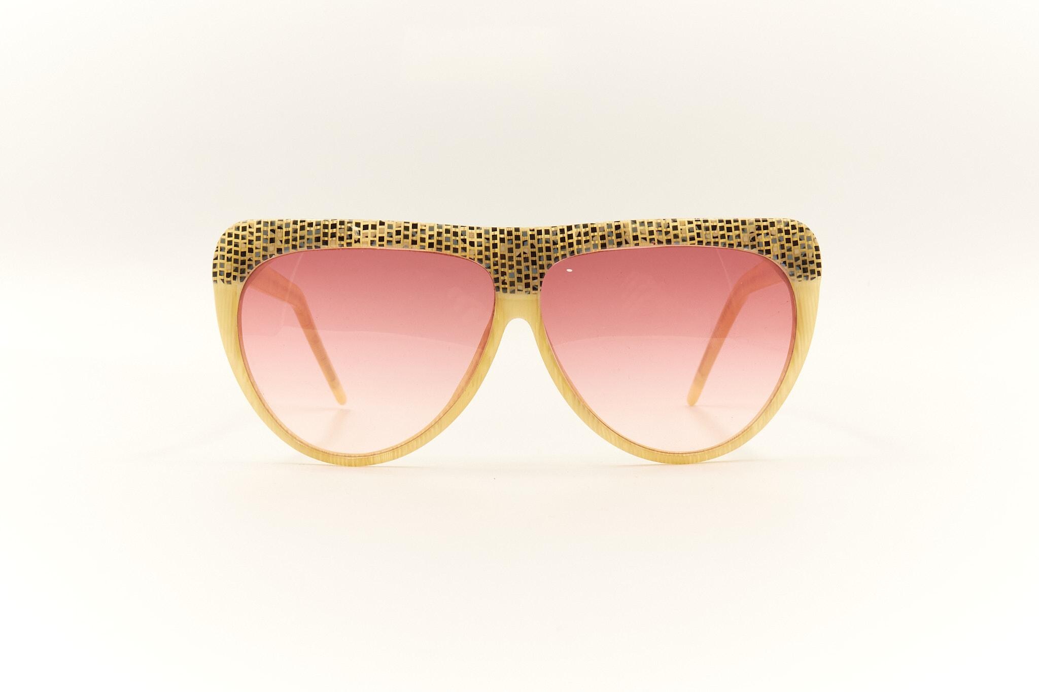 Laura Biagotti Women\'s Oversized Fashion Sunglasses - Pink Lenses Laura Biagiotti V87 152 Vintage Clubmaster Sunglasses – Ed  main image 3