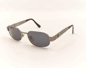 Auténticas gafas de sol rectangulares GIANNI VERSACE Mod X03 con diseño de hojas de metal / Sin usar NOS New Old Stock / Gafas de diseñador vintage