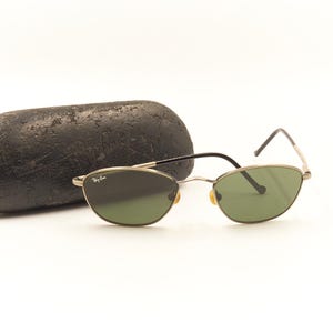 Ray Ban Bausch Lomb B&L W2975 Sidestreet Slim Oval Sunglasses / Good Used Vintage Ray-Ban for Men Women Unisex 1990s Eyewear