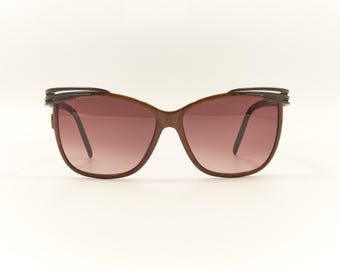 Yves Saint Laurent YSL Champs Elysees 8931 Vintage Designer Sunglasses / Preowned Eyewear for Women with New Lenses