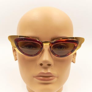 NOUVELLE VAGUE Roxanne 52 18 1990s Vintage Made in Italy Cateye Mask Designer Sunglasses / New Old Stock Eyewear for Women