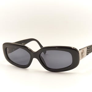 Authentic GIANNI VERSACE Mod 256 Col 374 Medusa Theme Rectangular Black Sunglasses / Good Preowned Condition / 1990s Vintage Designer Women