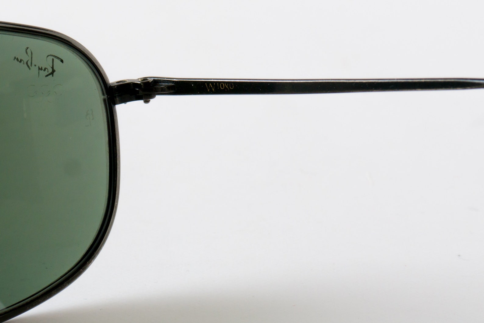 1992 ray ban aviators