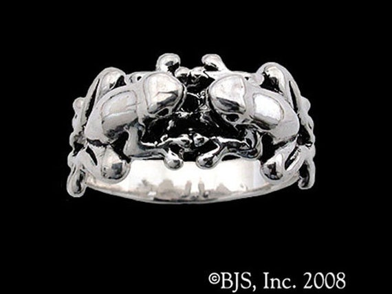 Double Frog Ring Sterling Silver Kissing Frogs Ring Available in US Sizes 5 20 Frog Jewelry Frogs Includes Free US Shipping Etsy