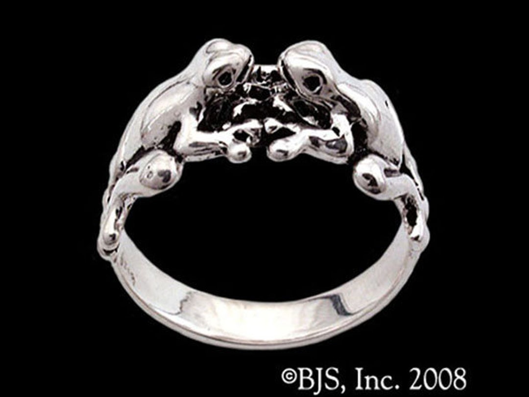 Double frog ring with gemstone deals