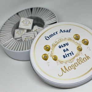 Circumcision - personalized gift - chocolate - milky chocolate - personalized favors - customizable - chocolate box - party chocolate