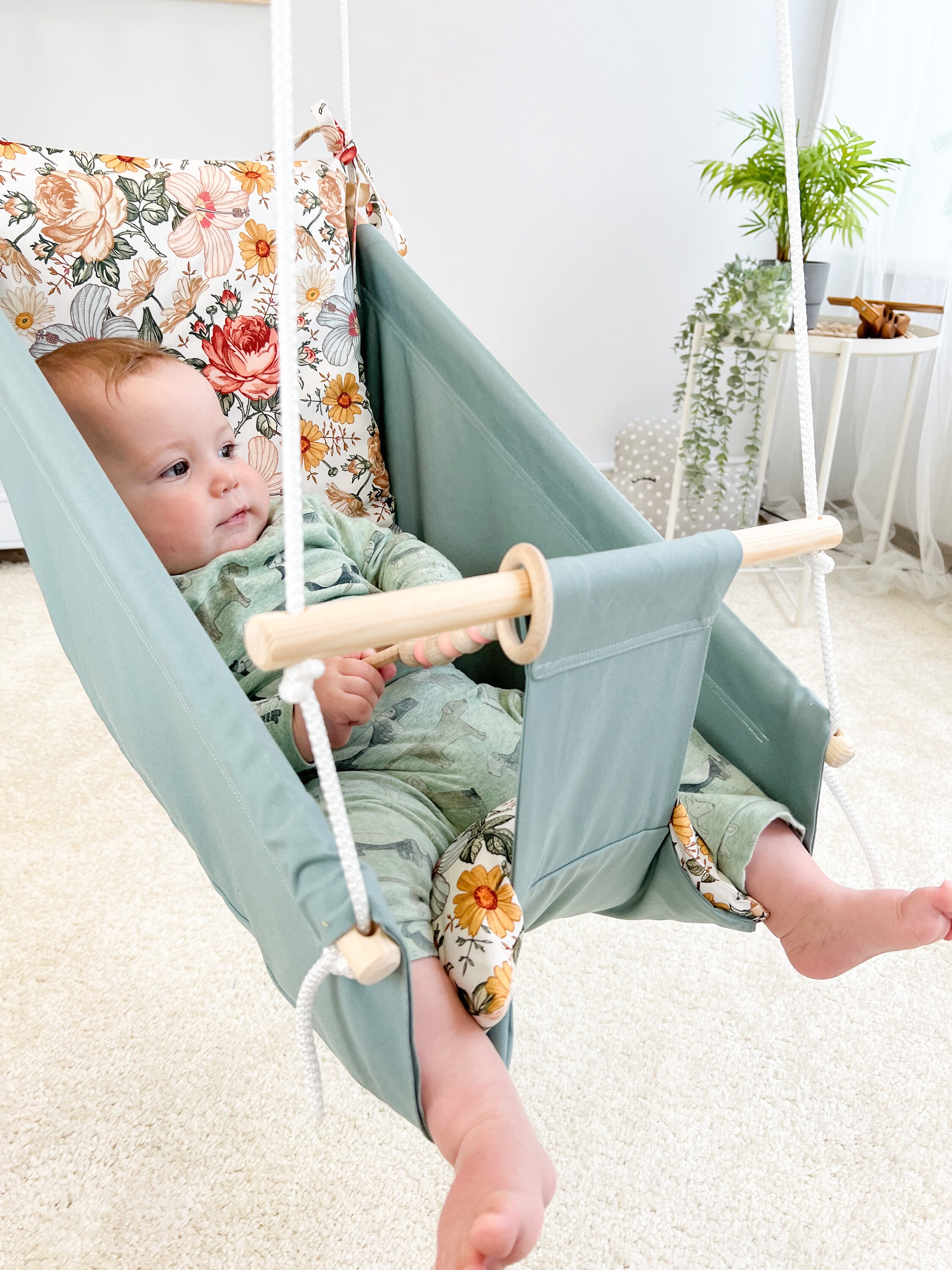 Outdoor baby swing -  France