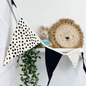 Hanging triangle flag pennant banner, bunting banner, triangle bunting, pennant chain, wimpelkette fur kinder, cotton flags, party decor