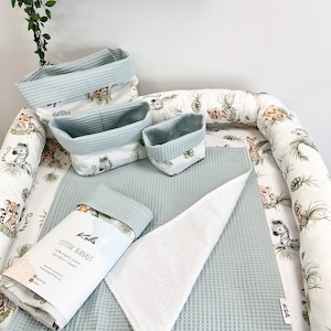 Matelas à langer à imprimé safari, dessus de table à langer, oreiller long pour chambre de bébé, coussin enroulable, essai de table, cadeau de baby shower image 9