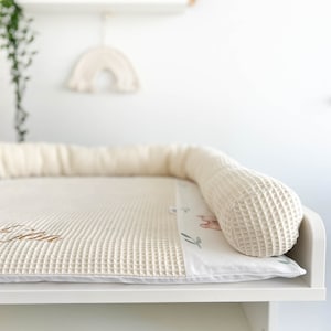 Aankleedkussen met katoenen print, lang kussen en manden, aankleedkussen babykamer, topper voor commode