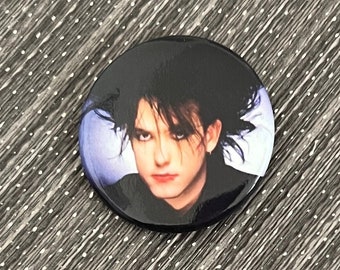 Cure ROBERT SMITH Pin Badge Button 1.50"