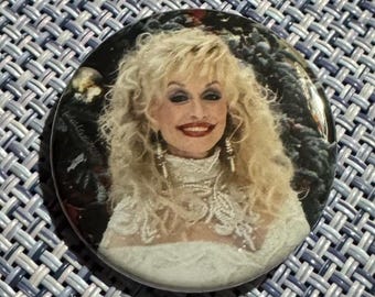 DOLLY 1.50" Pin Button