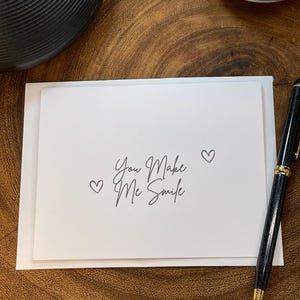 Cartão romântico engraçado Você me faz sorrir e ficar super excitado, mas esse não é o ponto Cartão de flerte de aniversário Marido Esposa Namorado Namorada