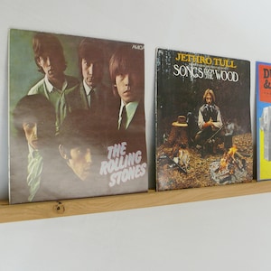 LP holder, for 3 records, oak wood