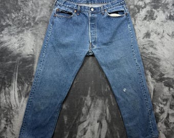 Levi's 501 Jeans Mens 32x31 Blue Good Straight Leg Button Fly Denim