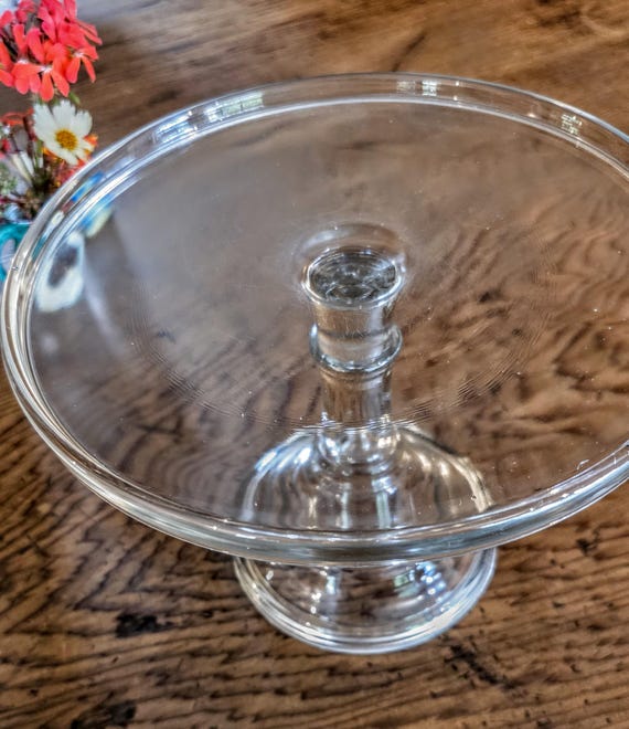ヴィンテージ クリアガラス ケーキスタンド ヴィンテージクリアガラスケーキスタンド：台座付きデザート