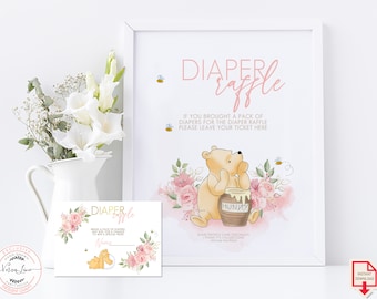 Puede incluir: Un cartel imprimible rosa y dorado con una ilustración de Winnie de Pooh y el texto "Diaper Raffle". El cartel dice "Si trajiste un paquete de pañales para la rifa de pañales, por favor deja tu boleto aquí".