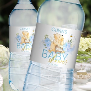 Etichette modificabili per bottiglie d'acqua Winnie The Pooh classiche Baby Shower, Pooh Bear Blue Flowers Roses Design Download immediato 0001.10
