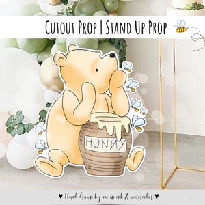 Cutout Decor Winnie The Pooh, Classic Winnie the Pooh and Bees Baby Shower, Birthday Party Cutout Prop | Stand Up Prop DIGITAL DOWNLOAD 0001