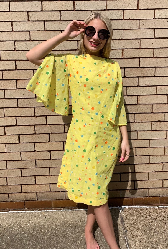 60’s Vintage Yellow Cotton Polka Dot Geometric Go… - image 2